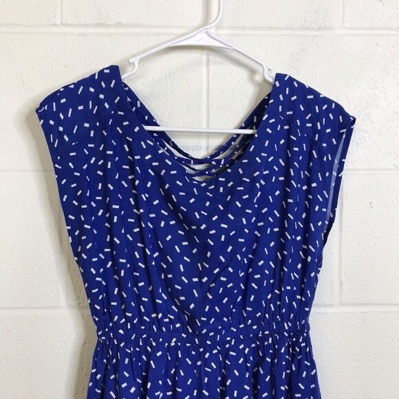 Forever 21 Womens (Juniors) Dress Blue Rayon Criss Cross Strappy Back Size S/P - Picture 2 of 12